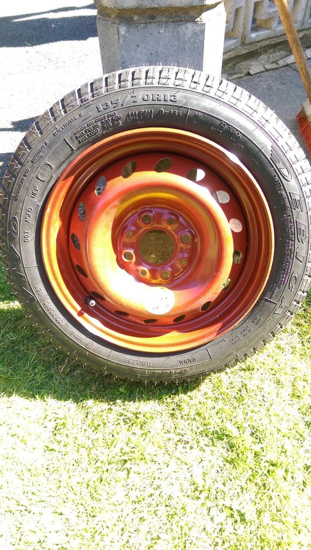 Image 2 of Wheel & Tyre
