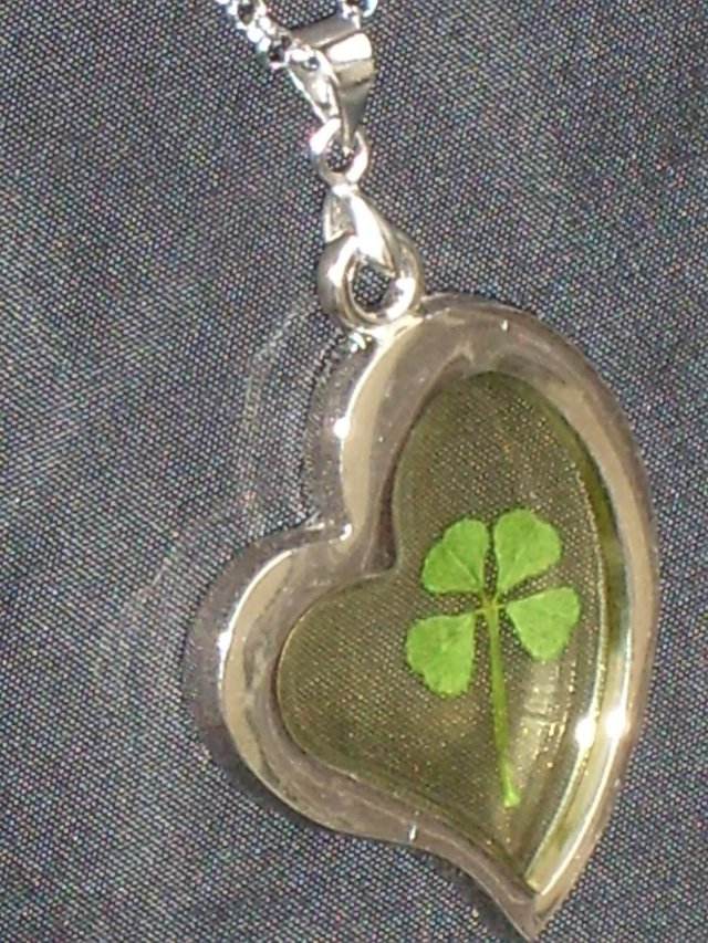 Image 2 of 18ct Gold Plated Heart & 4 Leaf Clover Necklace