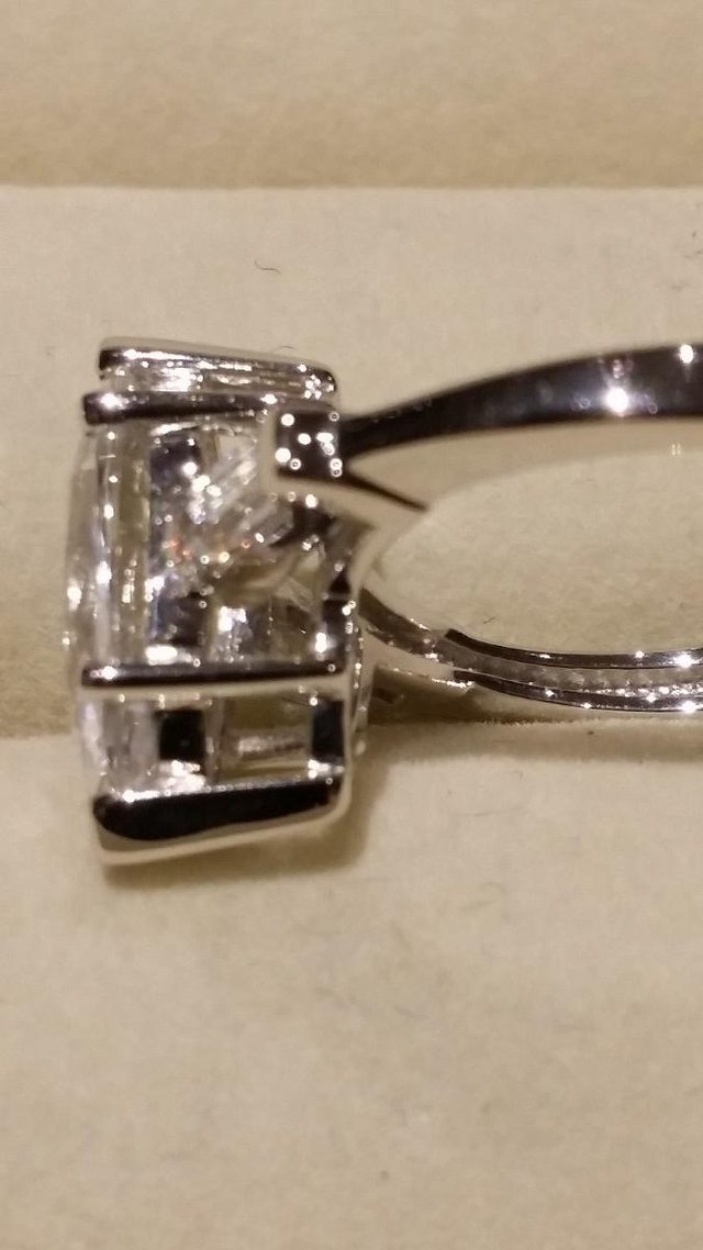 Image 2 of Sterling Silver Marquise Cubic Zirconia Ring - NEW