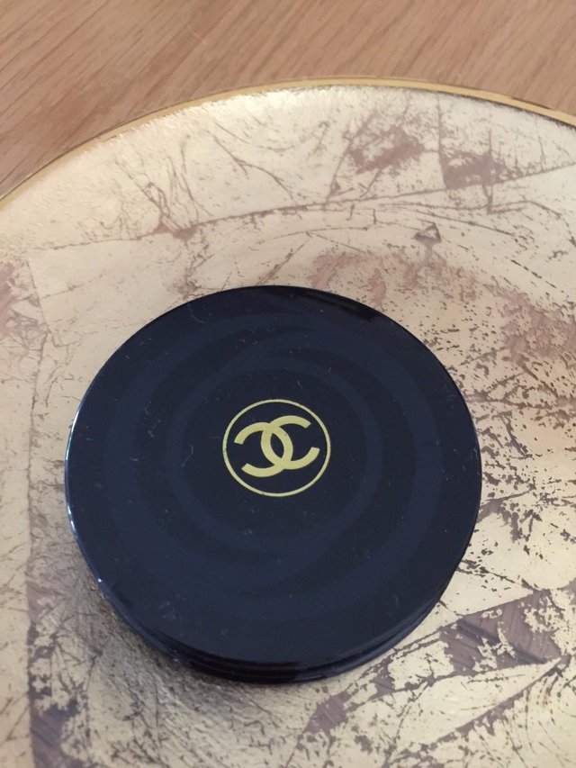 Image 3 of Genuine new Chanel Whitening compact foundation from Paris