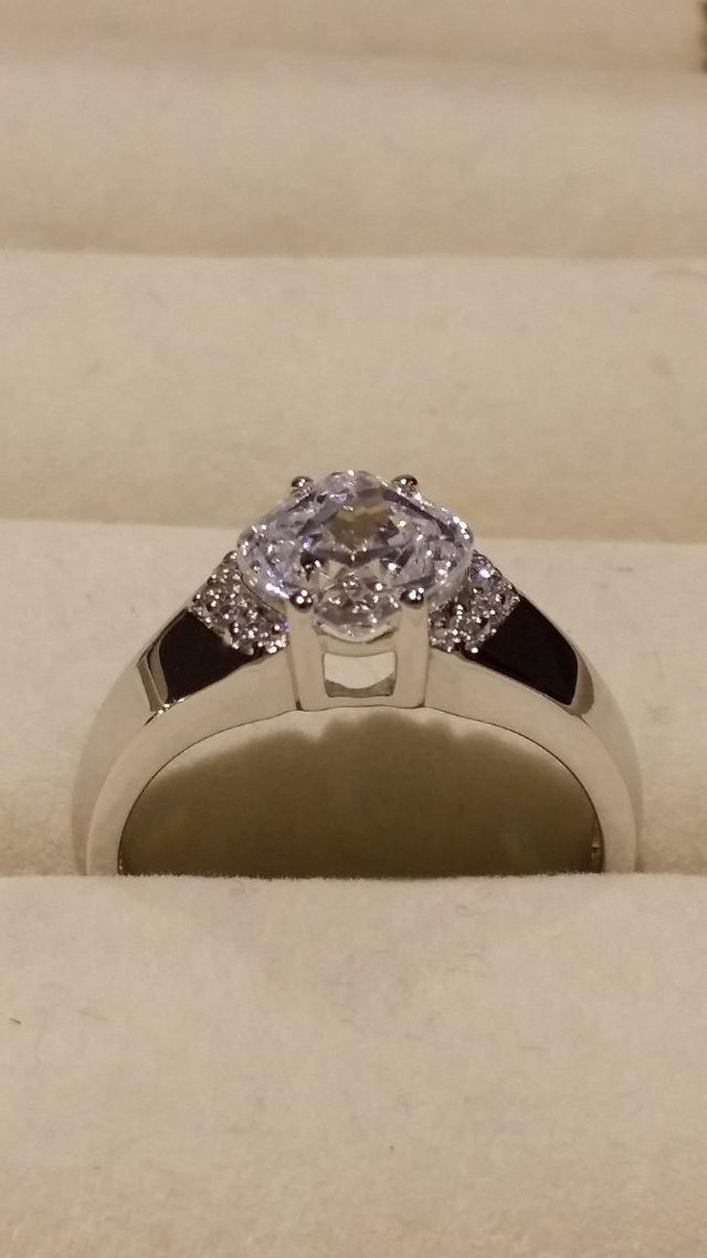 Image 2 of Sterling Silver Radiant Cut Cubic Zirconia - NEW
