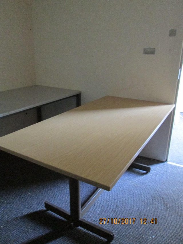 Image 2 of Office tables and chairs