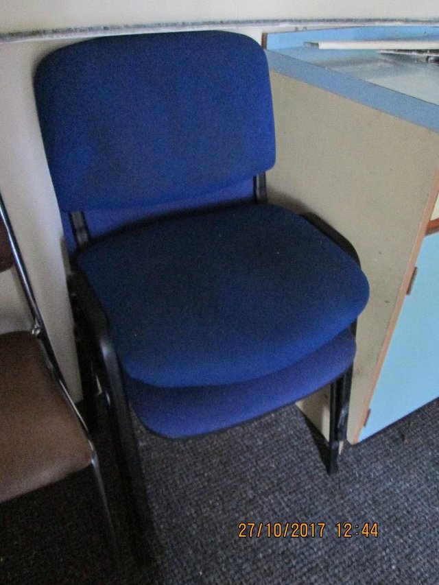 Image 3 of Office tables and chairs