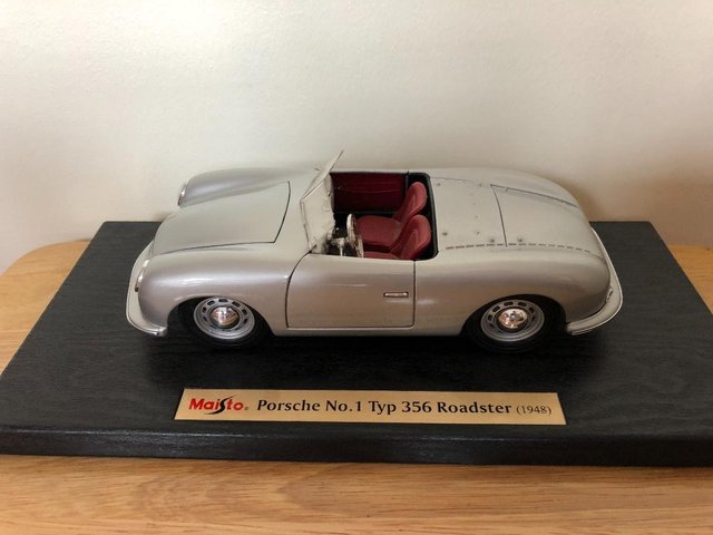Preview of the first image of Maisto 1:18 scale Silver Porsche No.1 Typ 356 Roadster 1948.