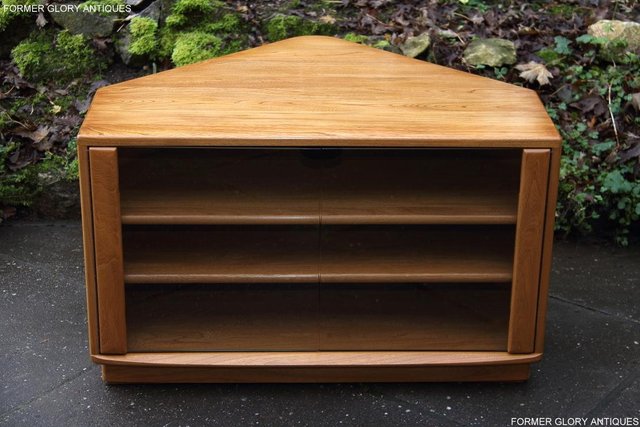 Preview of the first image of ERCOL WINDSOR LIGHT ELM CORNER TV DVD CD CABINET STAND TABLE.