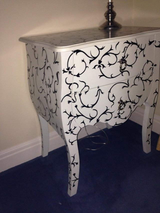 Image 3 of Large Sideboard/Dressing Table & matching smaller sideboard