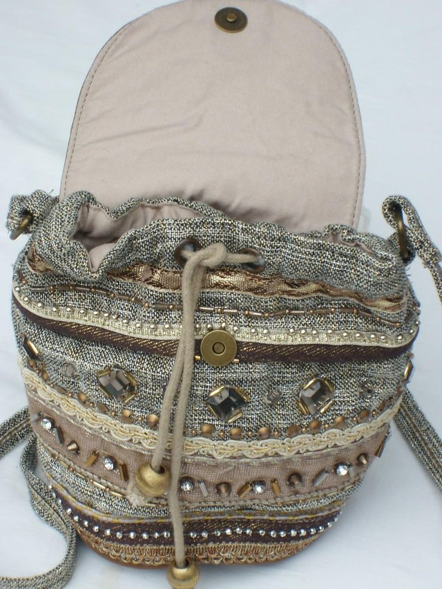 Image 2 of ACCESSORIZE Cross Body Brown/Gold Fabric Handbag NEW