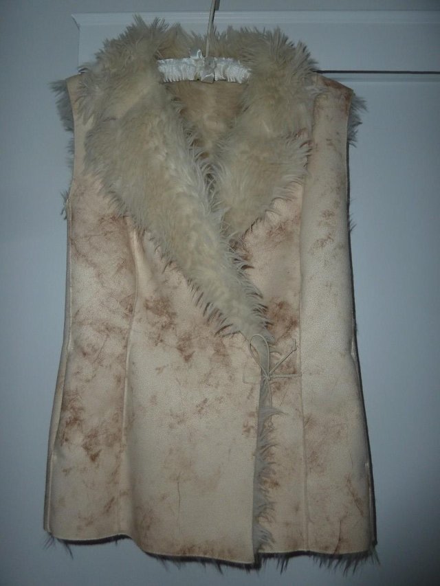 Image 3 of Designer fur lined sleeveless jacket size 14