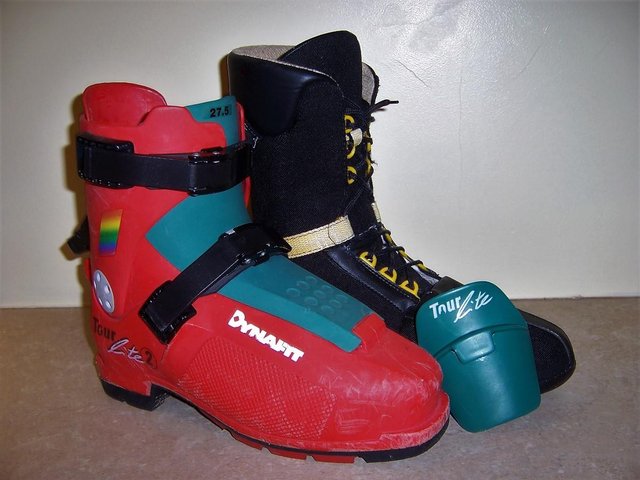 Image 2 of Crampon/Ski Boots. Plastic outer.