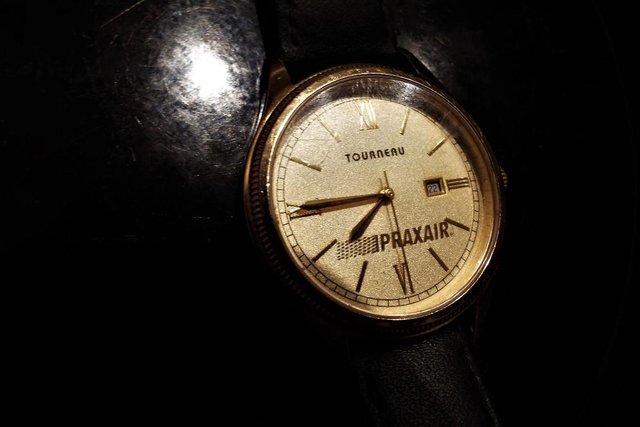 Preview of the first image of Mans wristwatch of quality.