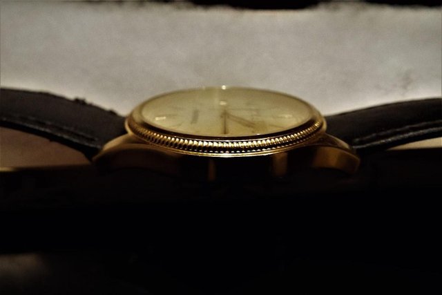 Image 7 of Mans wristwatch of quality