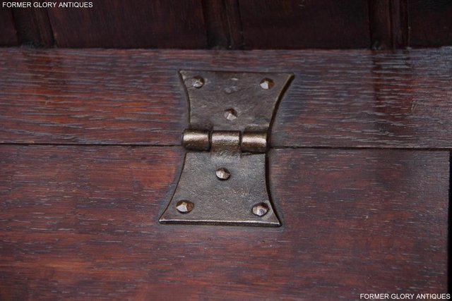 Image 15 of A TITCHMARSH AND GOODWIN OAK MONKS BENCH BOX SETTLE ARMCHAIR