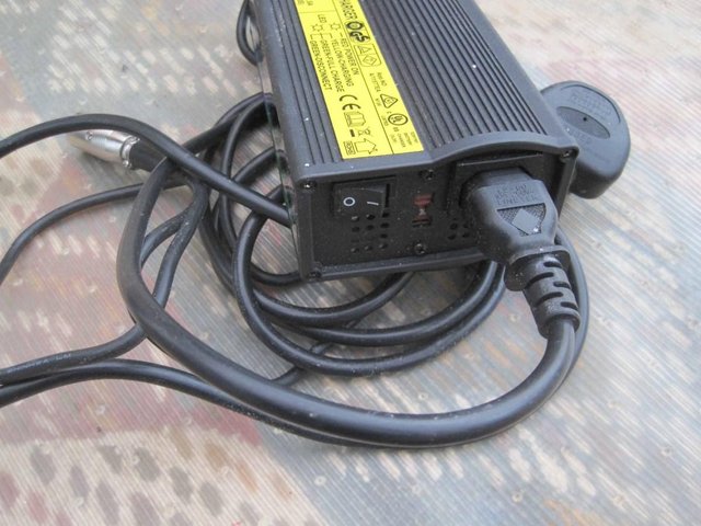 Image 3 of CHARGER FOR EBIKE LI-ION battery as new WISPER NEW £29