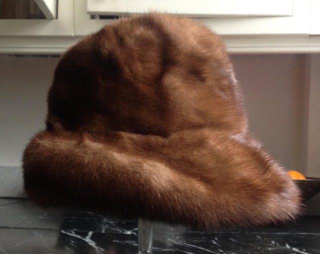 Preview of the first image of Saga mink real fur hat from Scandinavia.
