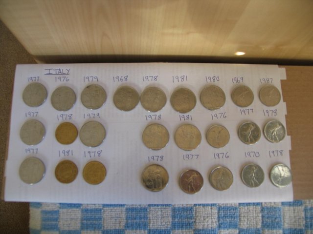 Preview of the first image of COIN COLLECTORS ITALY COINS 1960/70/80,s.