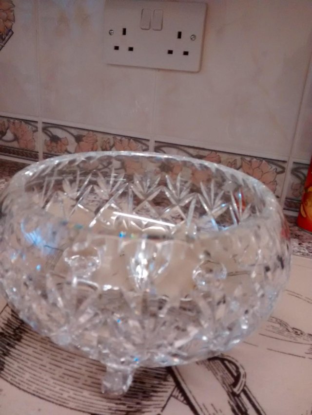 Preview of the first image of decorative Glass Dish/Bowl.