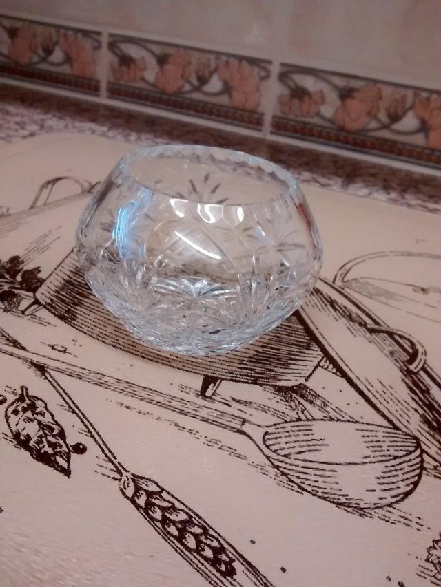 Preview of the first image of Cut Glass Bowl.