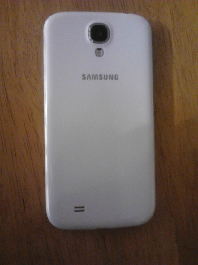 Image 3 of Samsung galaxy S4