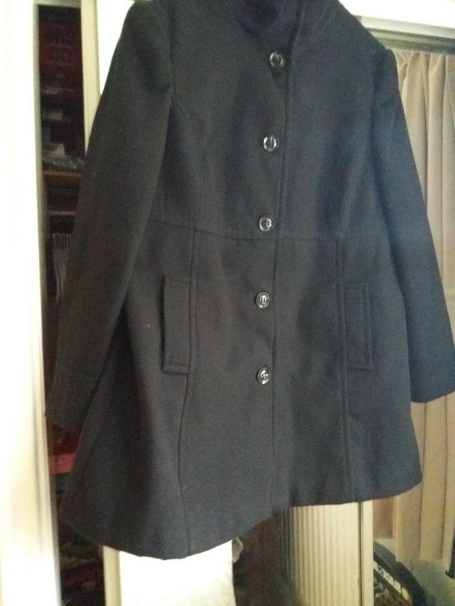 Preview of the first image of EWM Black ladies size 18 coat.
