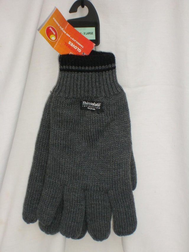 Preview of the first image of M&S Mens Charcoal Thermal Gloves L/XL NEW!.