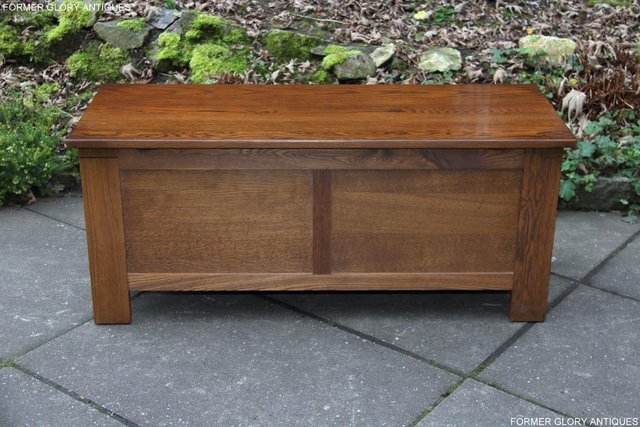 Image 5 of OLD CHARM LIGHT OAK BLANKET TOY BOX RUG CHEST COFFEE TABLE