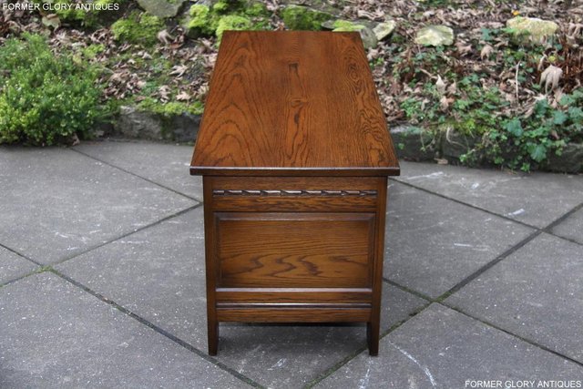 Image 35 of OLD CHARM LIGHT OAK BLANKET TOY BOX RUG CHEST COFFEE TABLE
