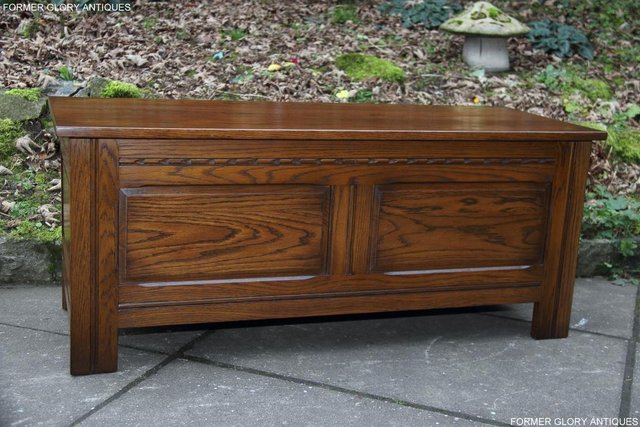 Image 57 of OLD CHARM LIGHT OAK BLANKET TOY BOX RUG CHEST COFFEE TABLE