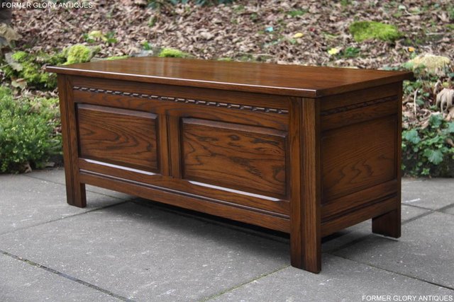 Image 73 of OLD CHARM LIGHT OAK BLANKET TOY BOX RUG CHEST COFFEE TABLE