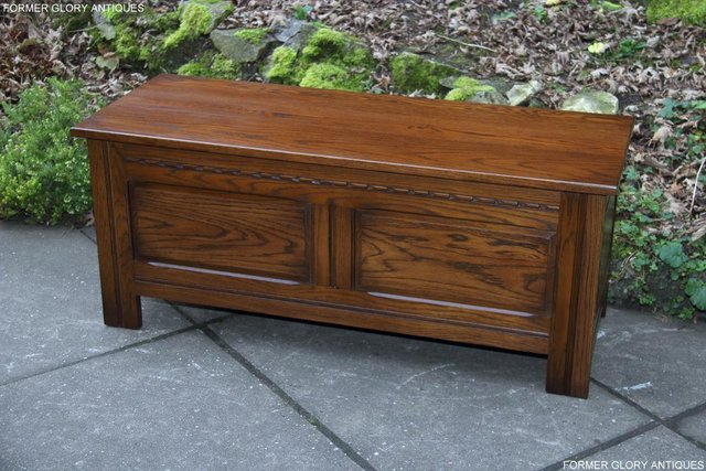 Image 80 of OLD CHARM LIGHT OAK BLANKET TOY BOX RUG CHEST COFFEE TABLE