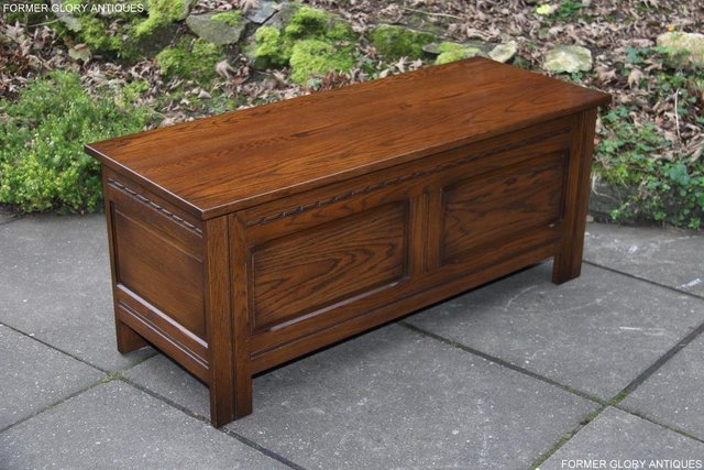 Image 98 of OLD CHARM LIGHT OAK BLANKET TOY BOX RUG CHEST COFFEE TABLE
