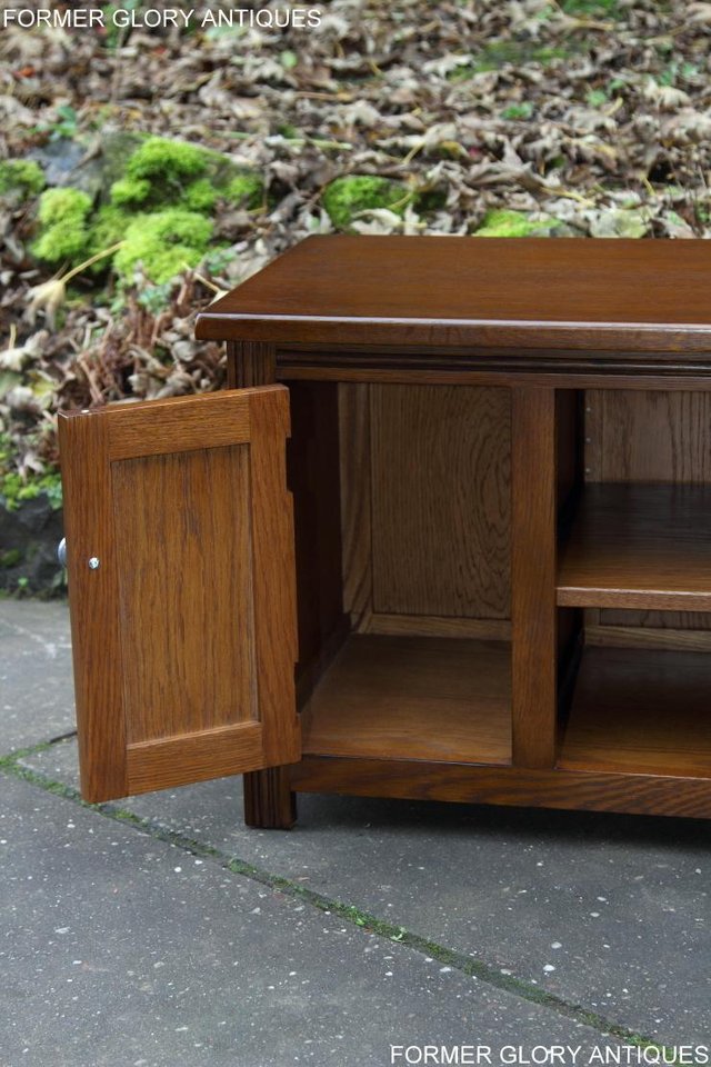 Image 64 of OLD CHARM LIGHT OAK TV DVD CD CABINET CUPBOARD STAND TABLE