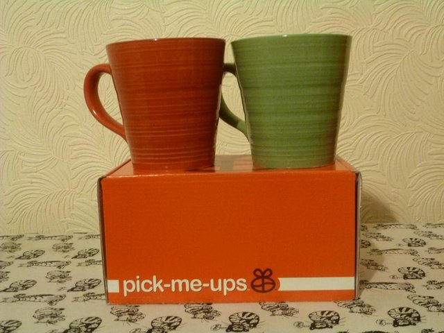 Image 2 of Nescafe Mugs - 2 x 2 Mugs in a box