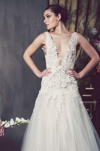 Image 2 of Anna Georgina & Kobus Dipenaar 2014 Linka Wedding Dress