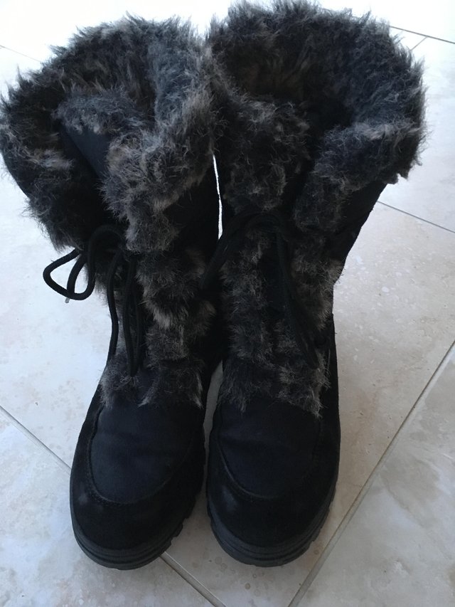 Image 2 of Snow boots _ Italian