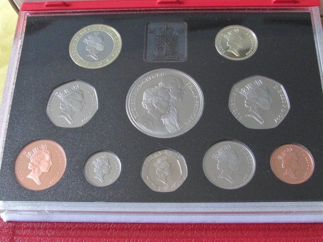 Image 3 of 1997 ROYAL MINT DELUXE PROOF SET.