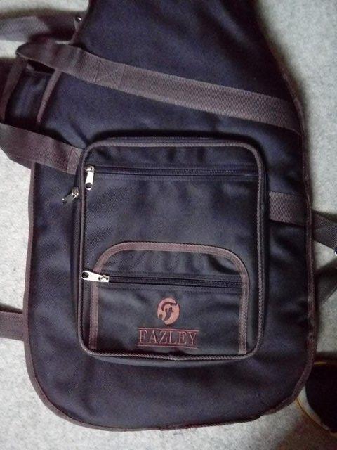 Image 3 of Guitar GIG Bag Excellent condition Never Used