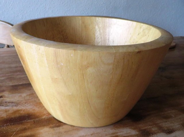 Image 2 of Sturdy WOODEN BOWL