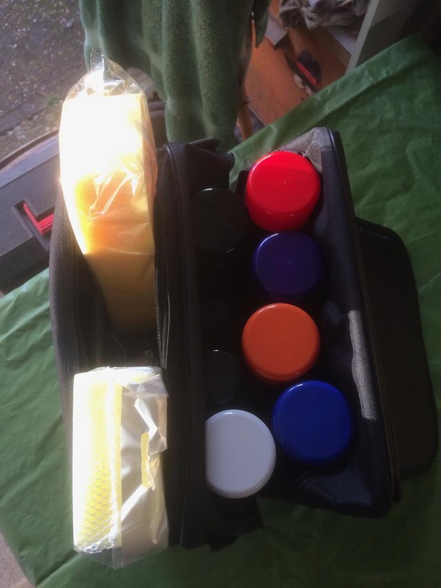 Image 3 of Scotts Safeguard Cleaning Kit in carry case