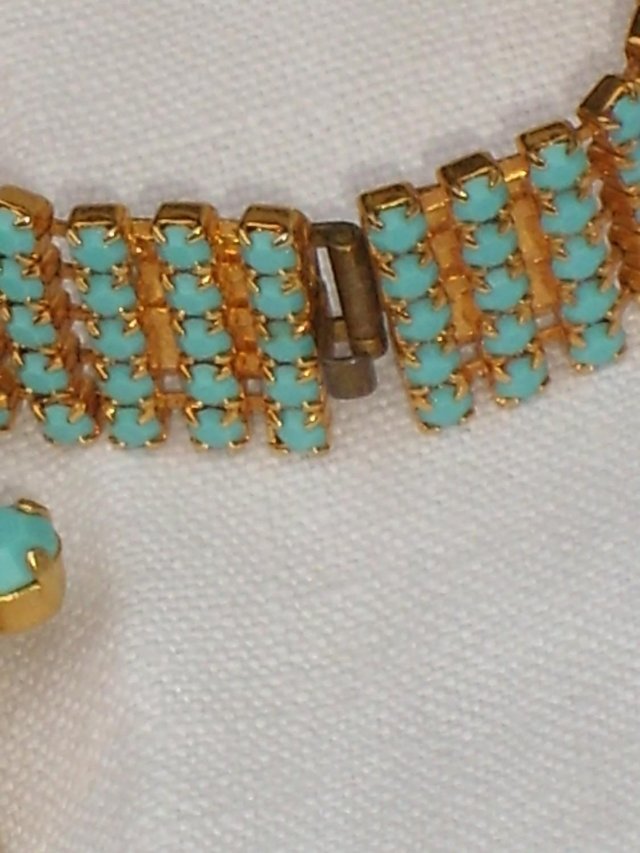 Image 3 of Vintage Costume Turquoise/Gold Bracelet & Brooch Set