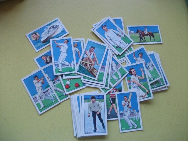 Preview of the first image of CIGARETTE CARDS (CHAMPIONS).