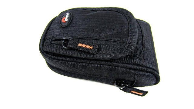 Preview of the first image of Lowepro Ridge 30 Digital Camera Case - Black.
