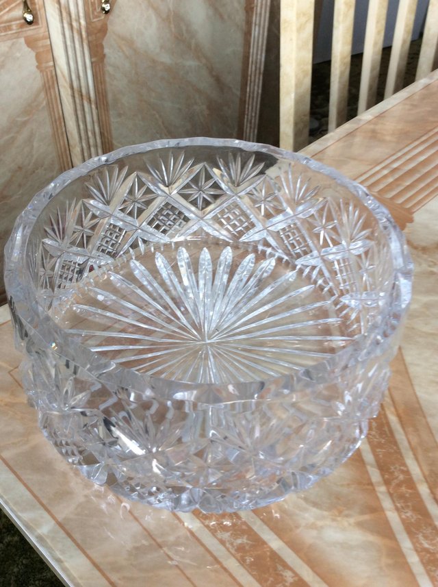 Preview of the first image of Quality Chrystal Fruit Bowl.