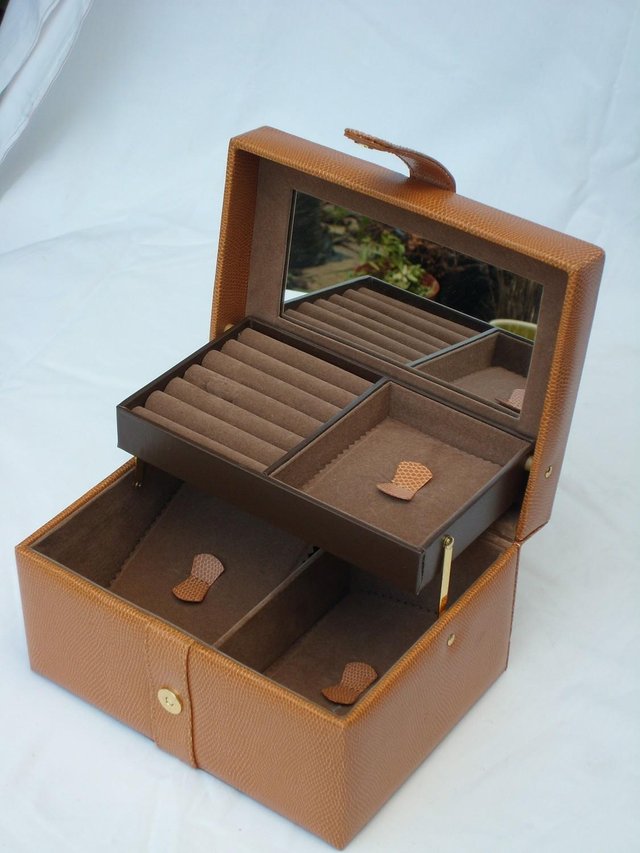Preview of the first image of Tan Faux Leather Jewellery Box – NEW!.