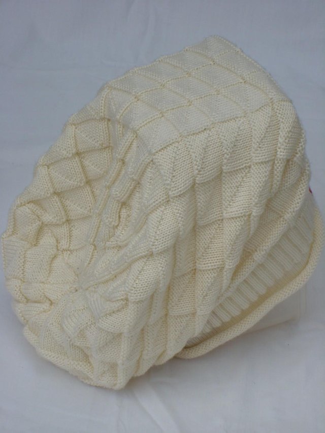 Image 3 of AMERICAN APPAREL Large Cream Knitted Beanie NEW!