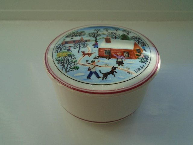 Image 2 of Villeroy & Boch Naif Christmas Trinket Box With Lid
