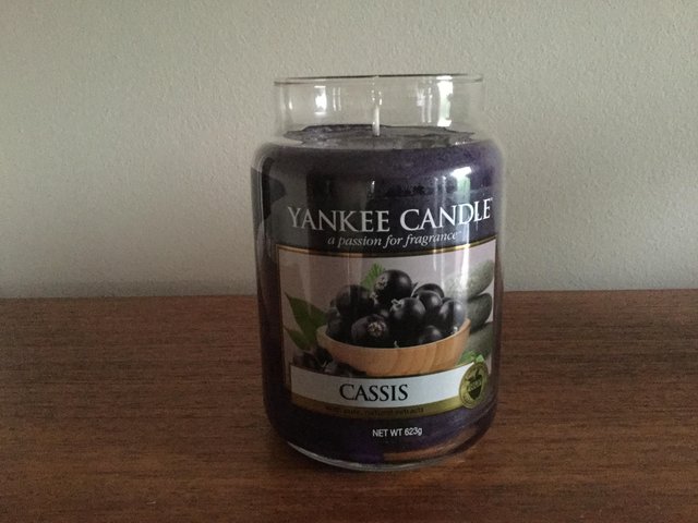 Preview of the first image of Large jar cassis Yankee candle.