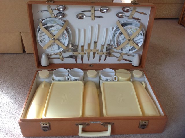 Preview of the first image of Vintage Retro Brexton Picnic Case.