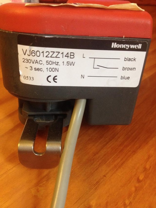 Image 2 of IDEAL DIVERTER VALVE HEAD/MOTOR ONLY 173969THE24 HE30 HE35 E