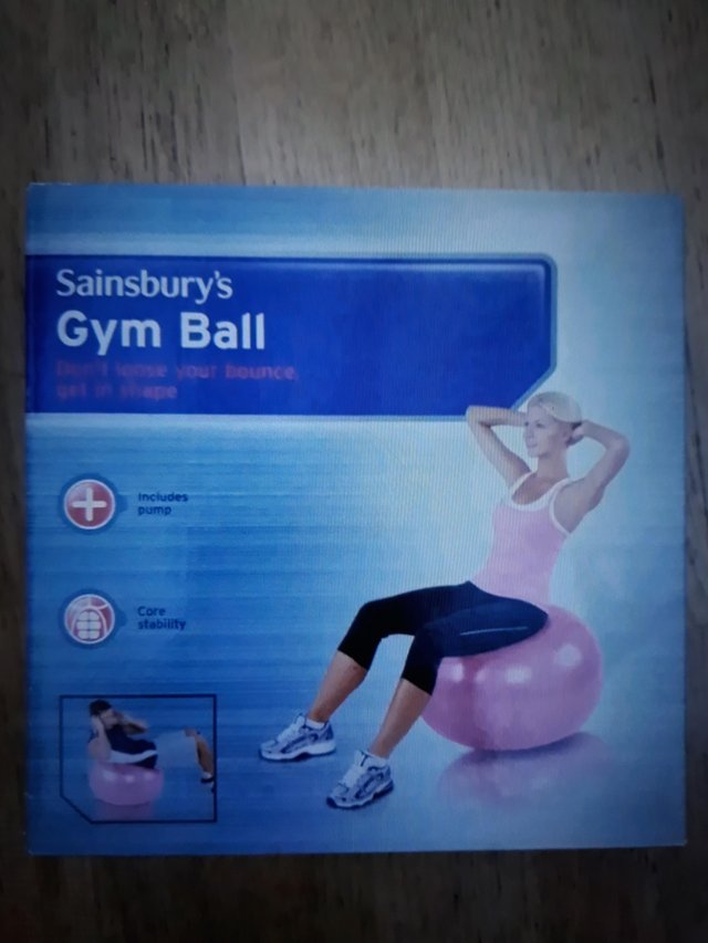 Preview of the first image of Sainsbury's gym ball.