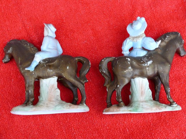 Image 2 of 2 Ancient mantle ornaments Boy and Girl separate horses